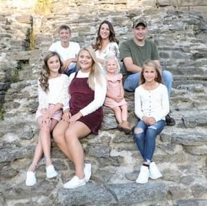 Meet your Posher, Shelby